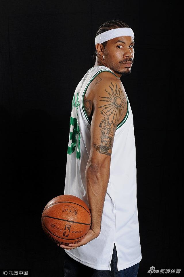 为啥NBA球员都爱纹身? 为啥NBA球员都爱纹身?