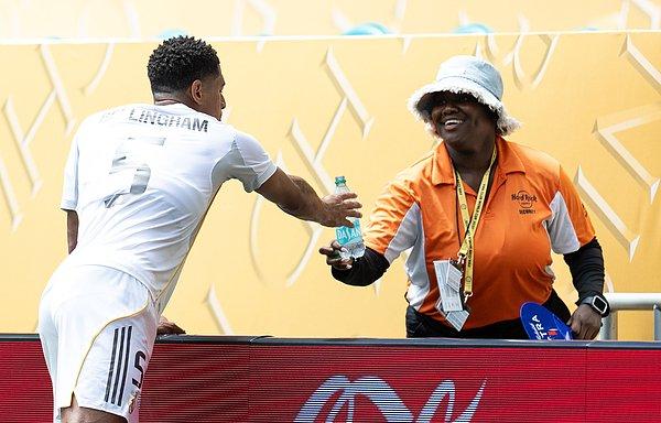 ac米兰官方网站-球员负荷管理：密集赛程的解决方案