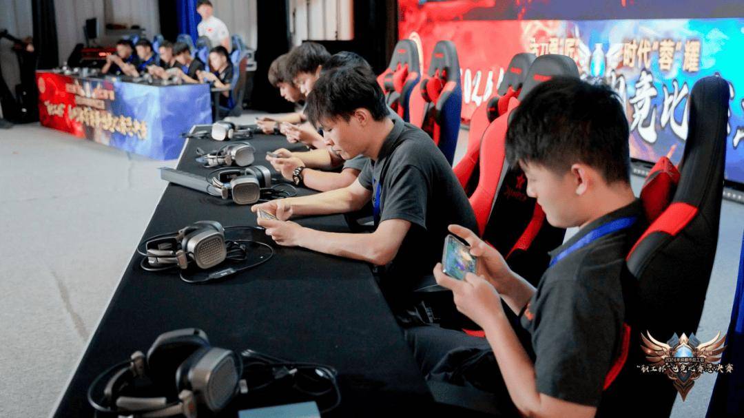 米兰app下载-电竞和传统体育谁更“燃”？的简单介绍