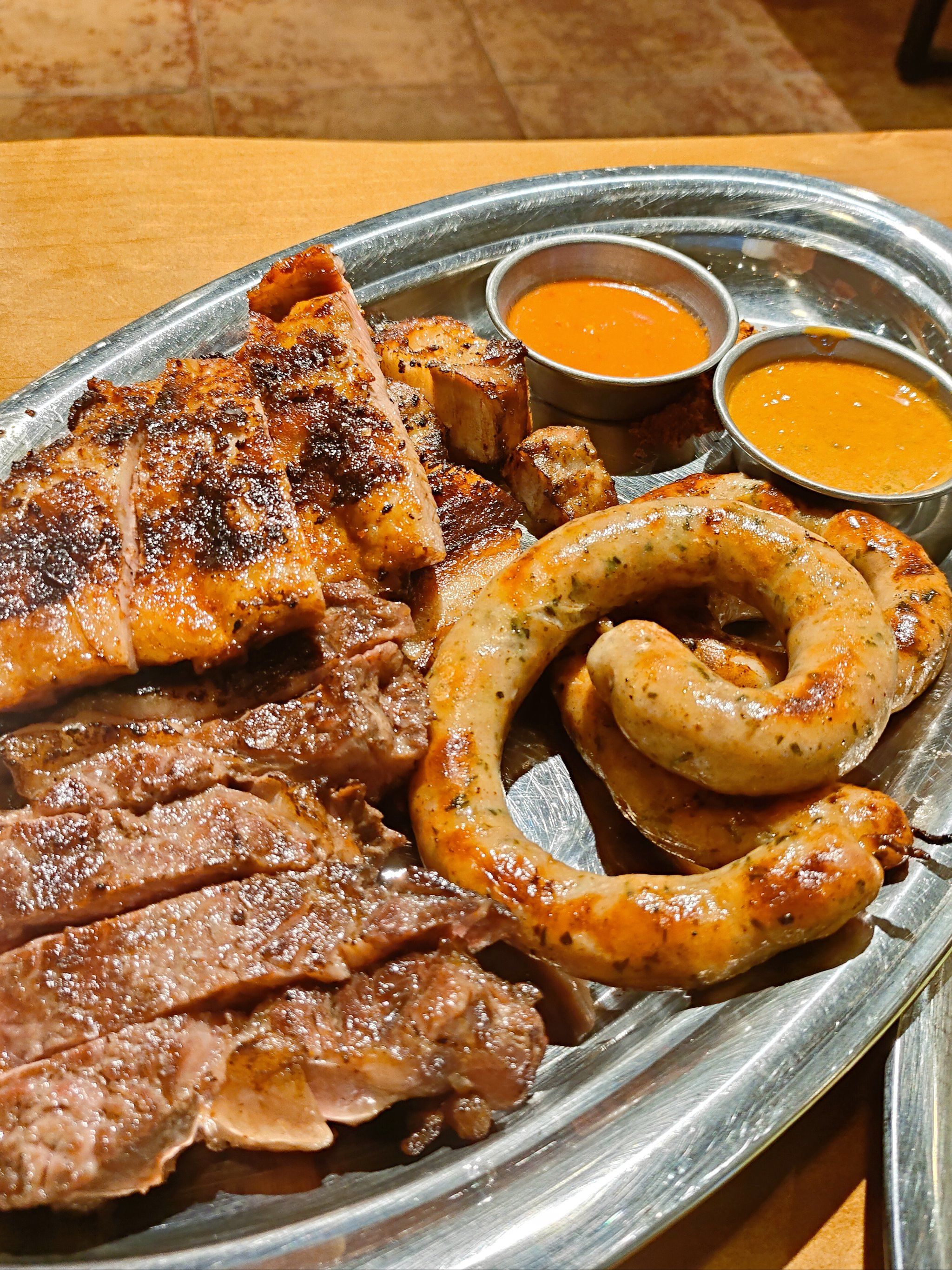 米兰中国官网-足球美食文化：英国派、德国香肠、阿根廷烤肉