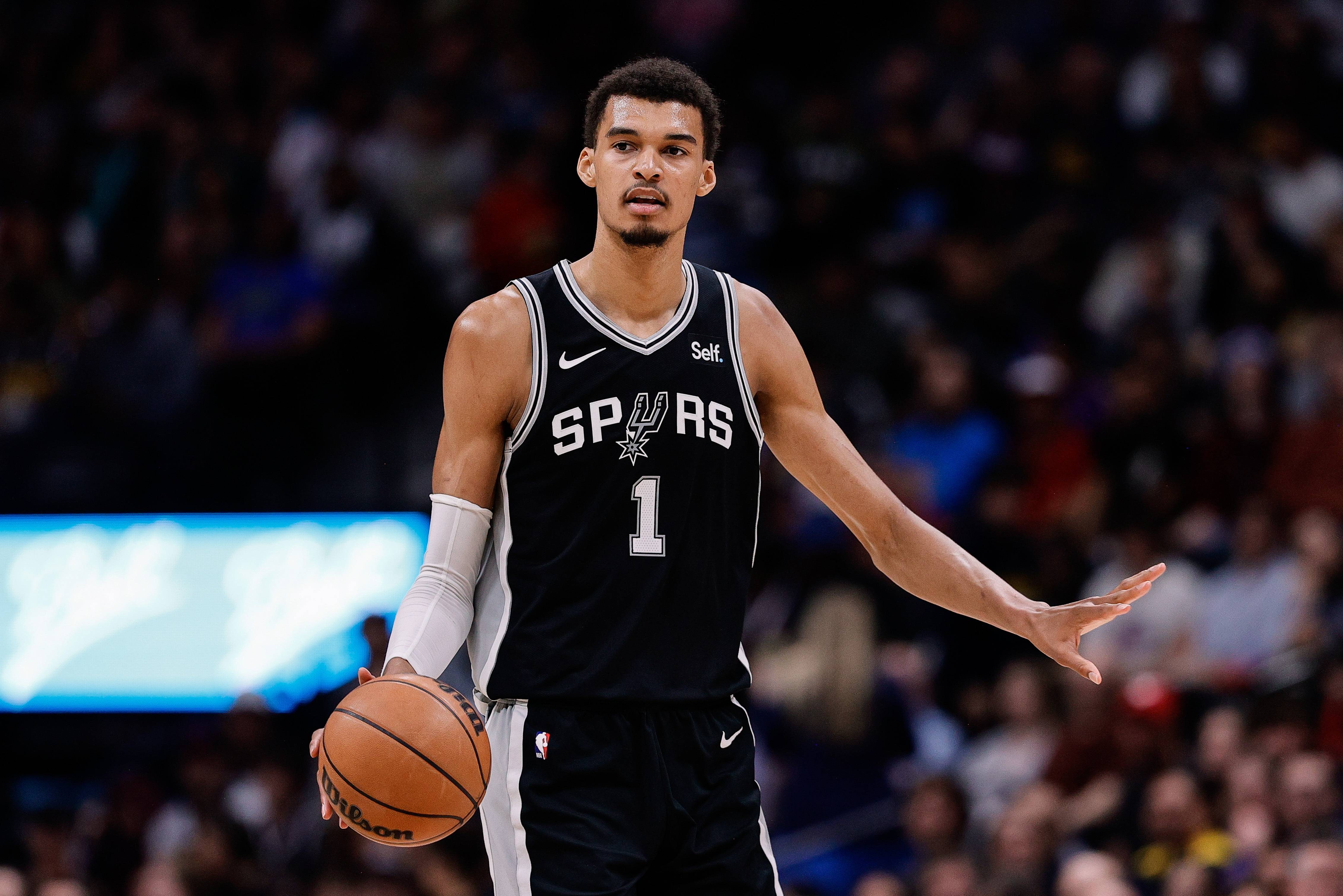 米兰app-文班亚马首秀惊艳，马刺未来可期