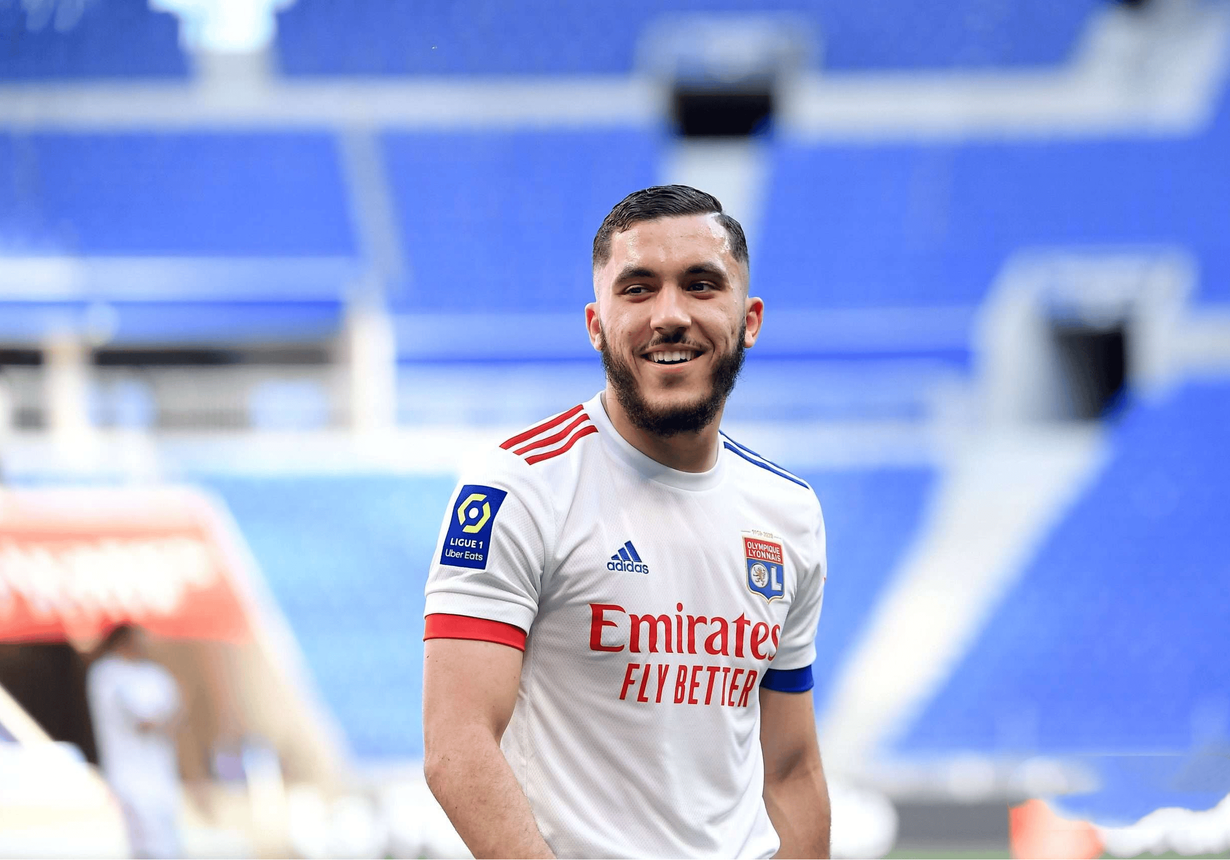 “法甲的评选与回顾：最佳教练与最佳新人！”