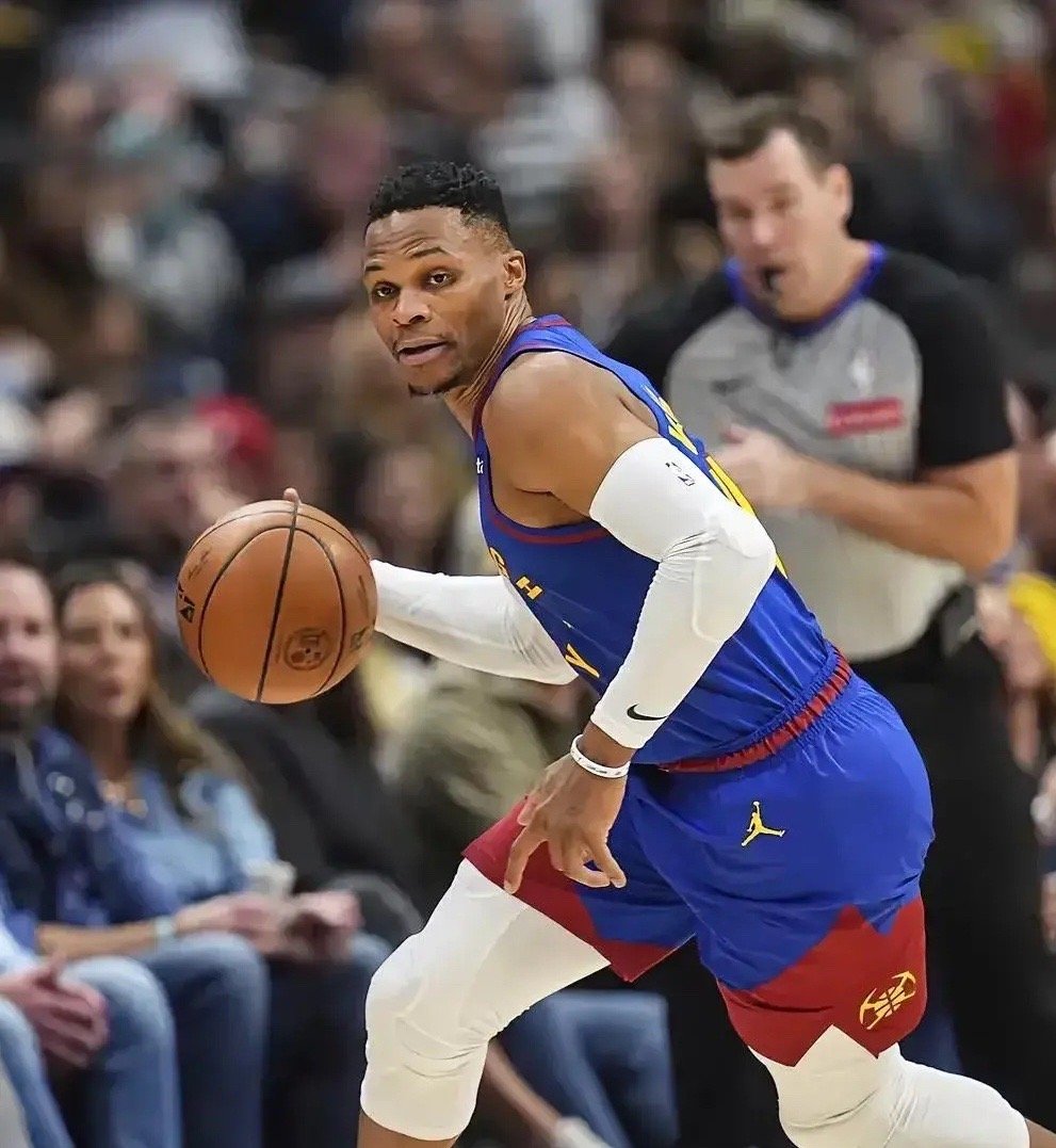 威少首发/替补表现对比分析 威少首发/替补表现对比分析