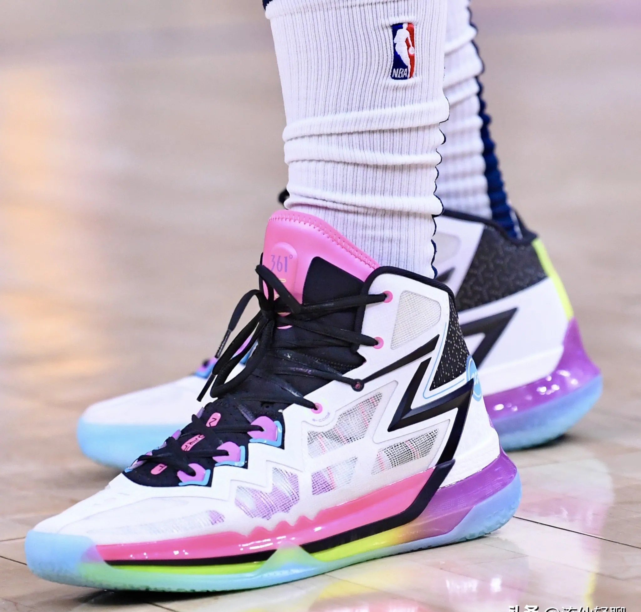 米兰网官网首页-约基奇谈MVP争议：我只想赢球